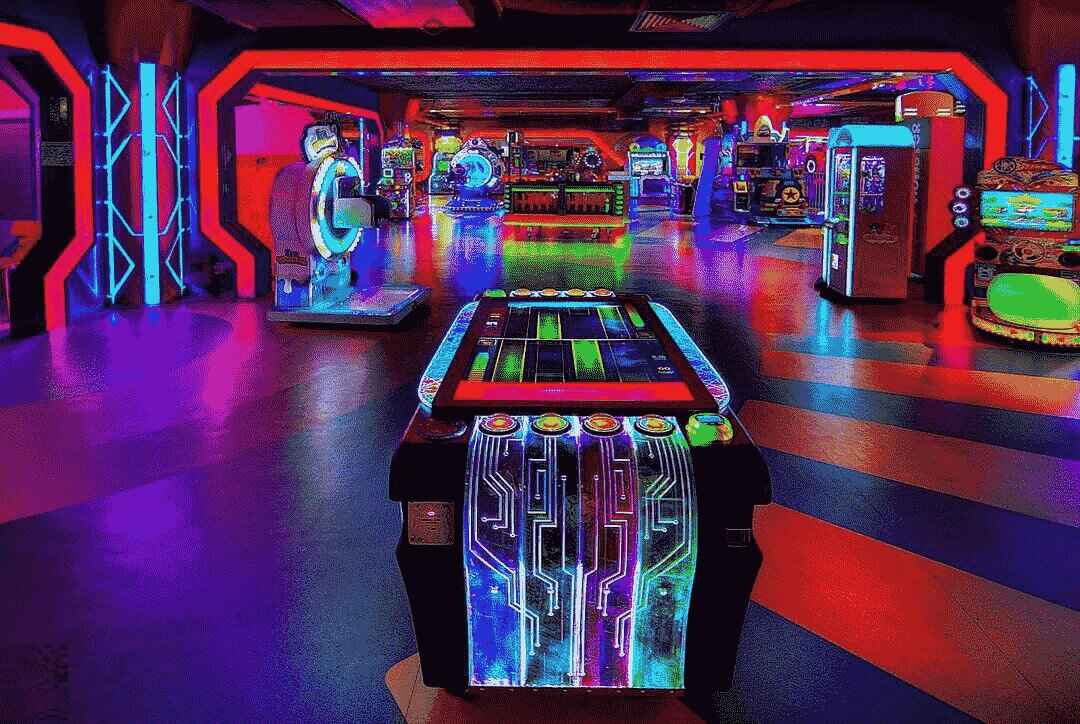 Playdium Avenue Mall Lahore